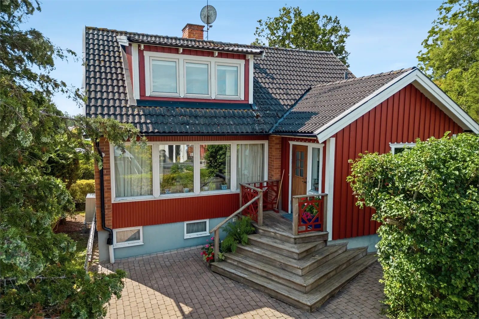 Villa, Skärlagsgatan 35. Bild 1 av 5