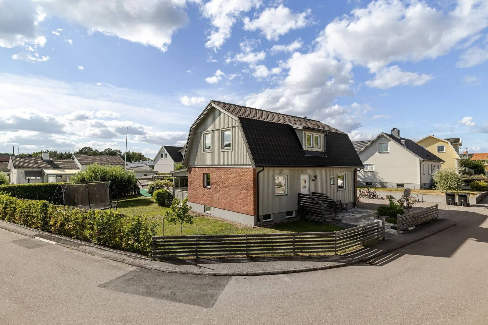 Bild 1 av 20 på Ringholmsvägen 36