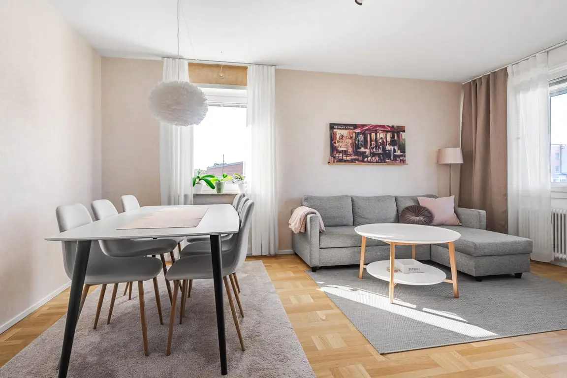 Bild 1 av 27 på Barrsätragatan 28A