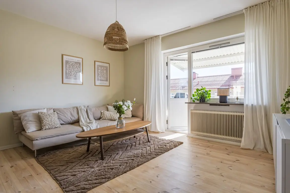 Bild 1 av 24 på Huldregatan 6B