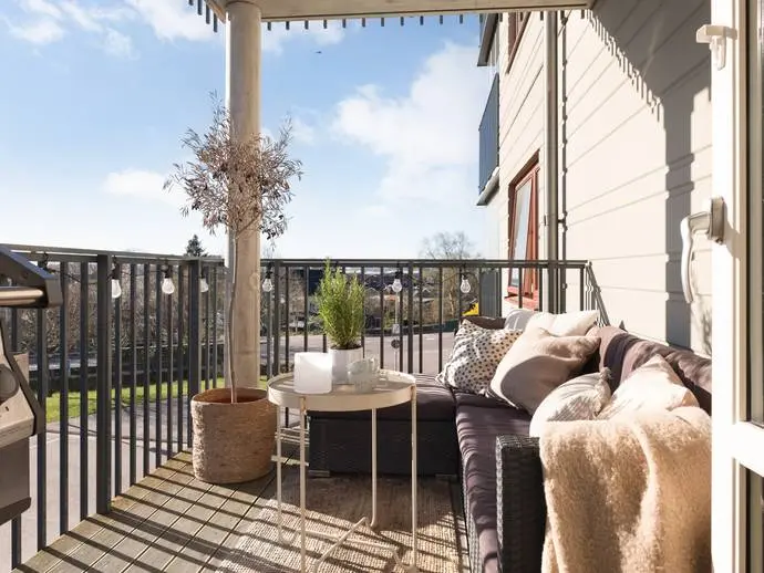 Bild 1 av 20 på Fruktträdsgatan 9