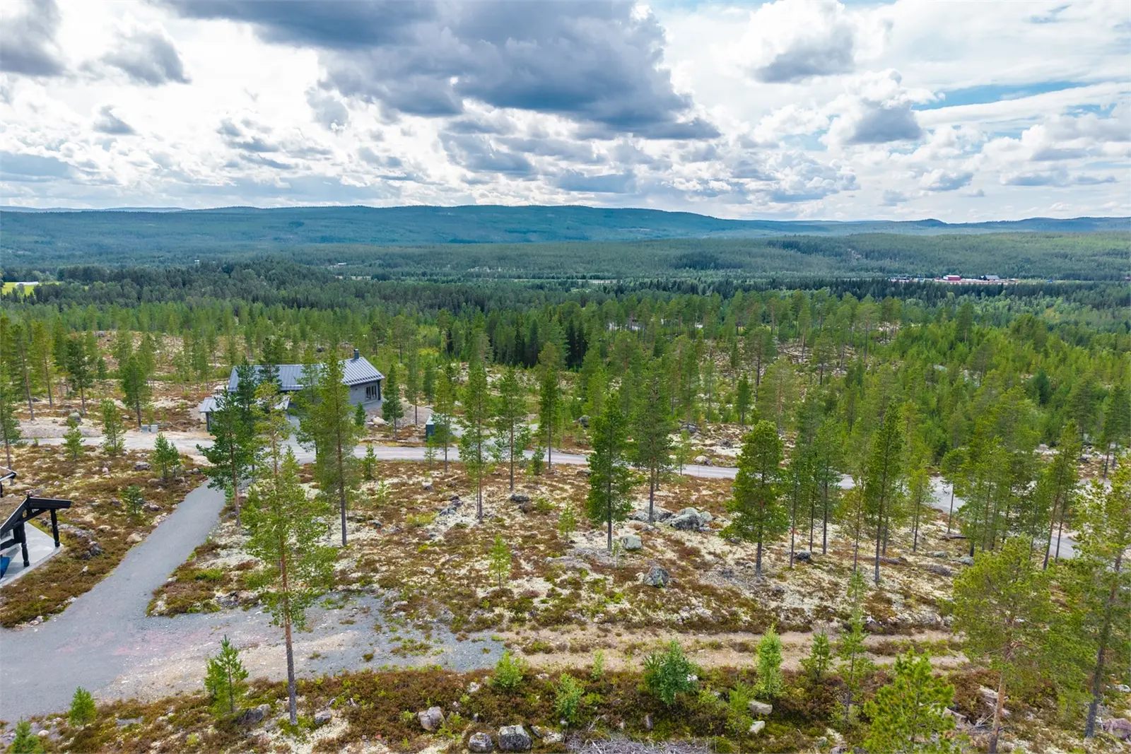 Bild 1 av 5 på Bergsbyvägen 87