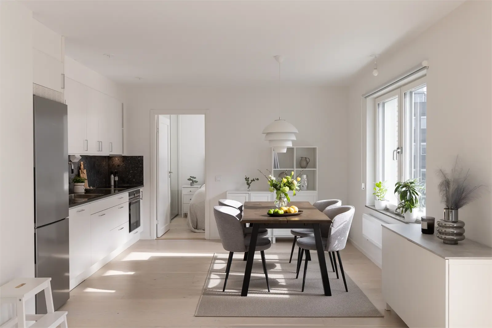 Lägenhet, Östra Varvsgatan 3 BC. Bild 1 av 5