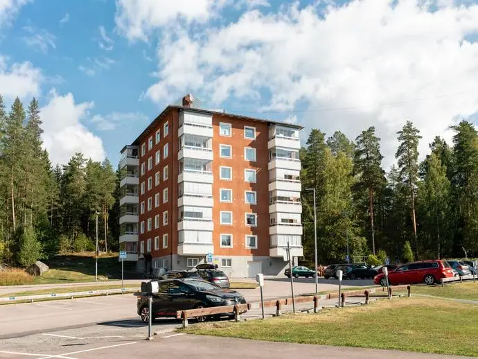 Bild 1 av 20 på Kolargränd 5