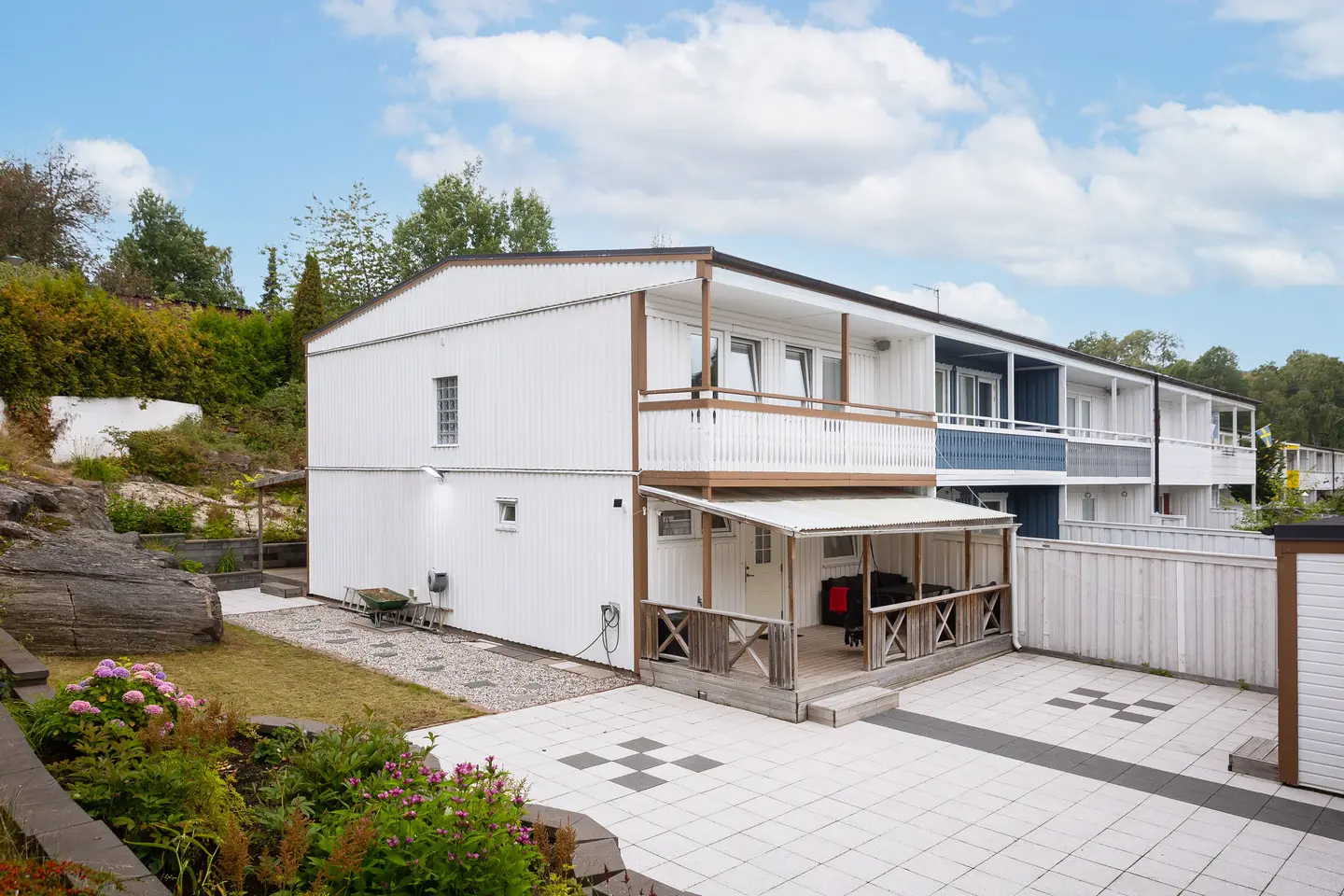 Semi-detached/terraced, Hammarkroken 27. Photo 1 of 5