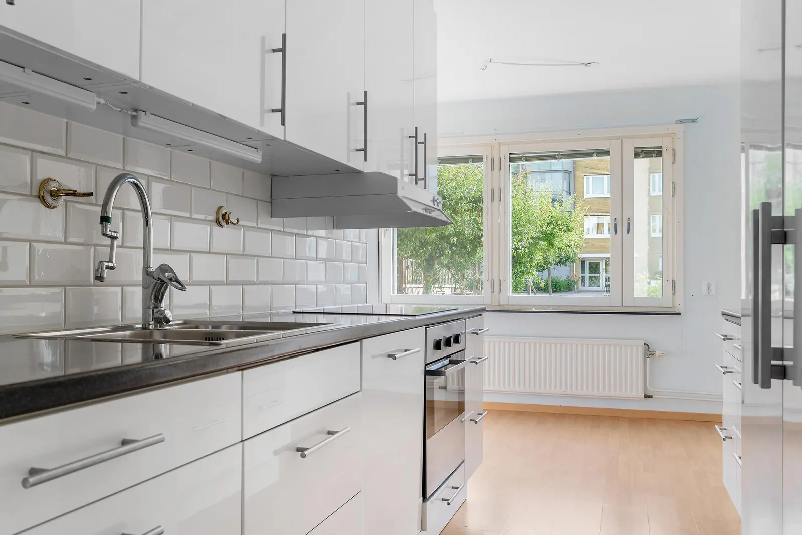 Bild 1 av 29 på Turkosgatan 9