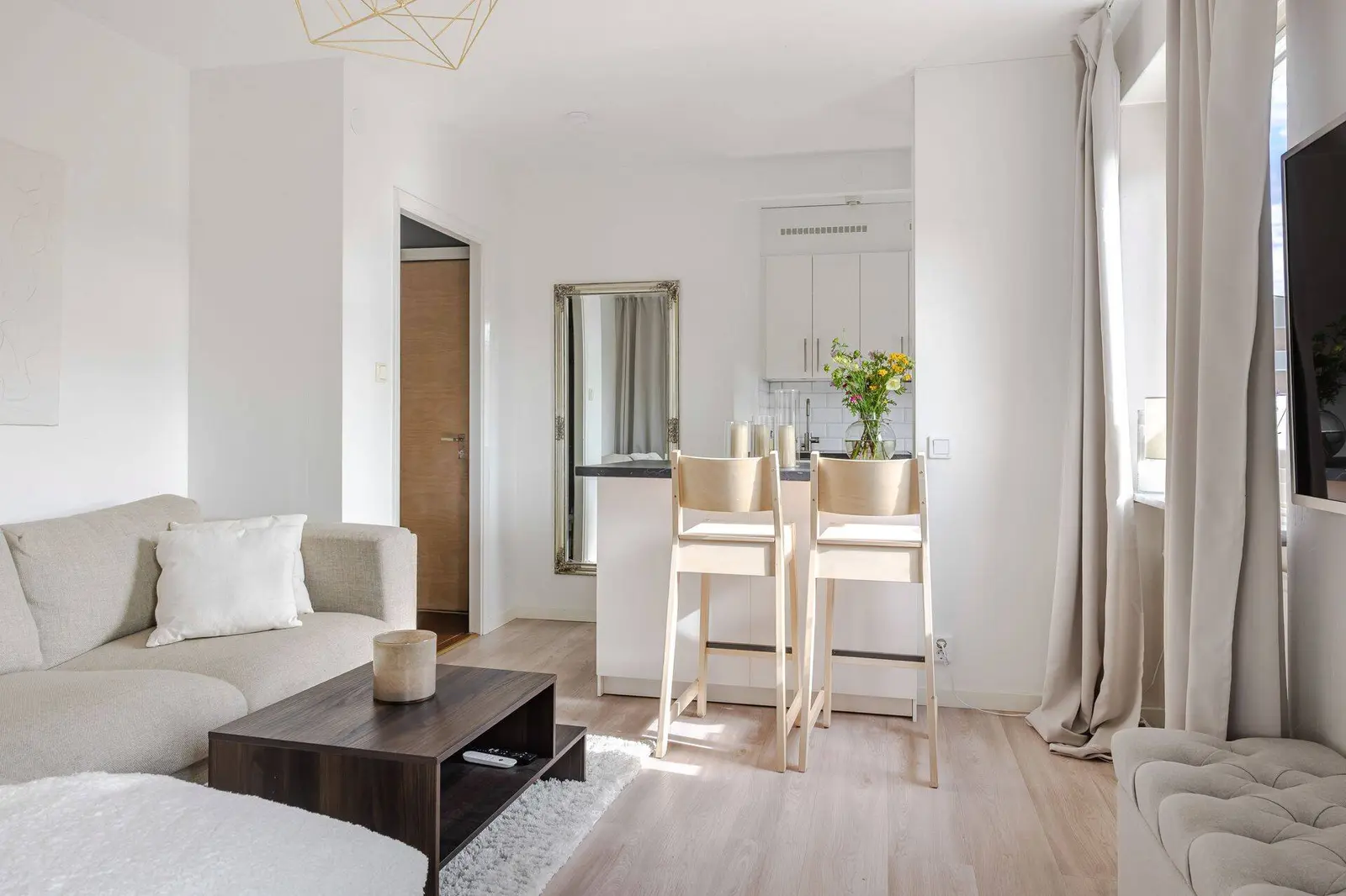 Lägenhet, Urban Hjärnes väg 7, Motala. Bild 1 av 13