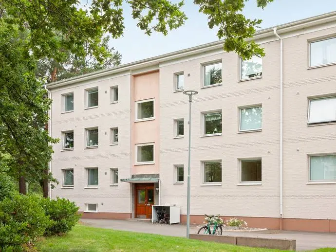 Image 1 of 20 of Hagvägen 23