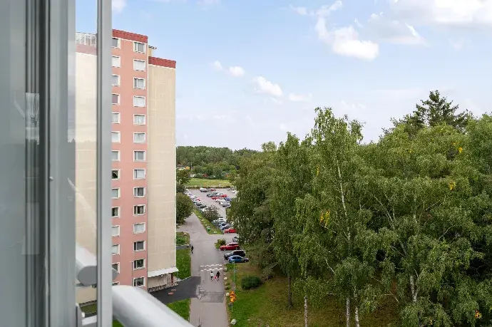 Lägenhet, Elsarostigen, Södertälje. Bild 1 av 10