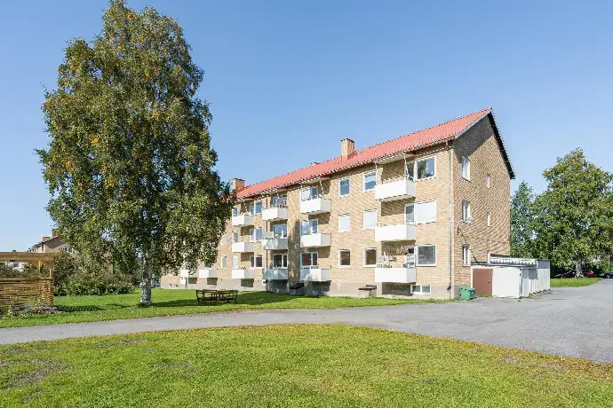 Lägenhet, Björkbackavägen, Östersund. Bild 1 av 23