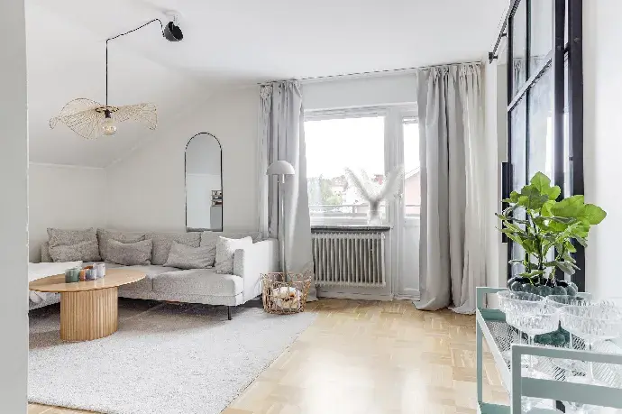 Lägenhet, Domarevägen, Umeå. Bild 1 av 26