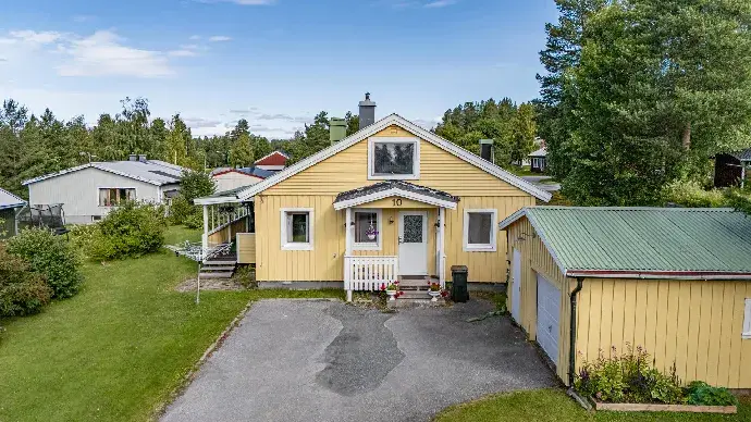 Villa, Sågvägen, Storuman. Bild 1 av 39