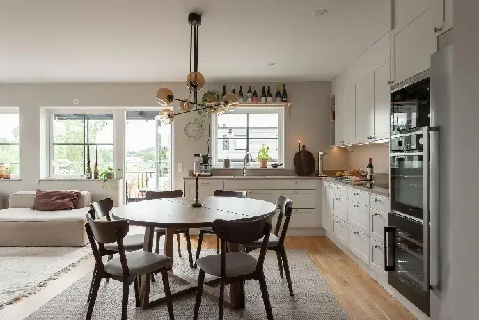 Apartment, Klokhetsvägen, Karlskoga. Photo 1 of 40