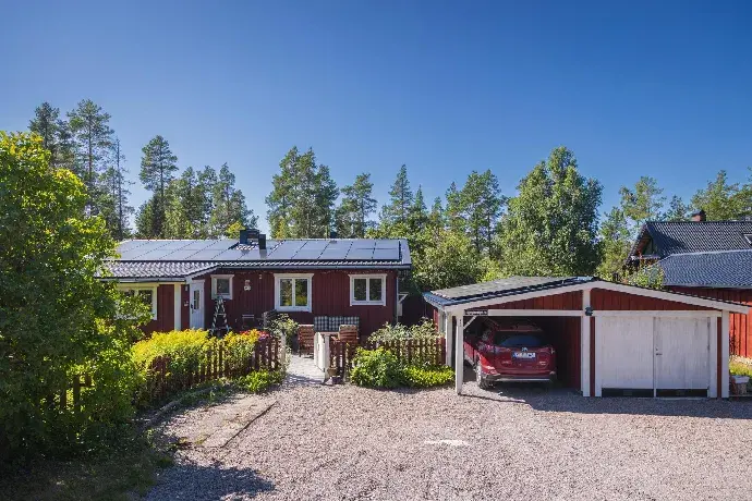 Bild 1 av 20 på Lilljungfrustigen