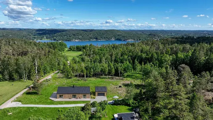 Tomt / mark, Tre natursköna tomter i Bråten, Orust. Bild 1 av 13