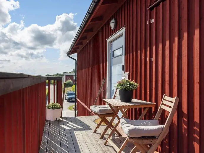 Bild 1 av 19 på Äppelrosvägen 24