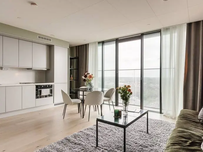 Apartment, Lodjursstråket 1 (Karlatornet vån 29 norr). Photo 1 of 20