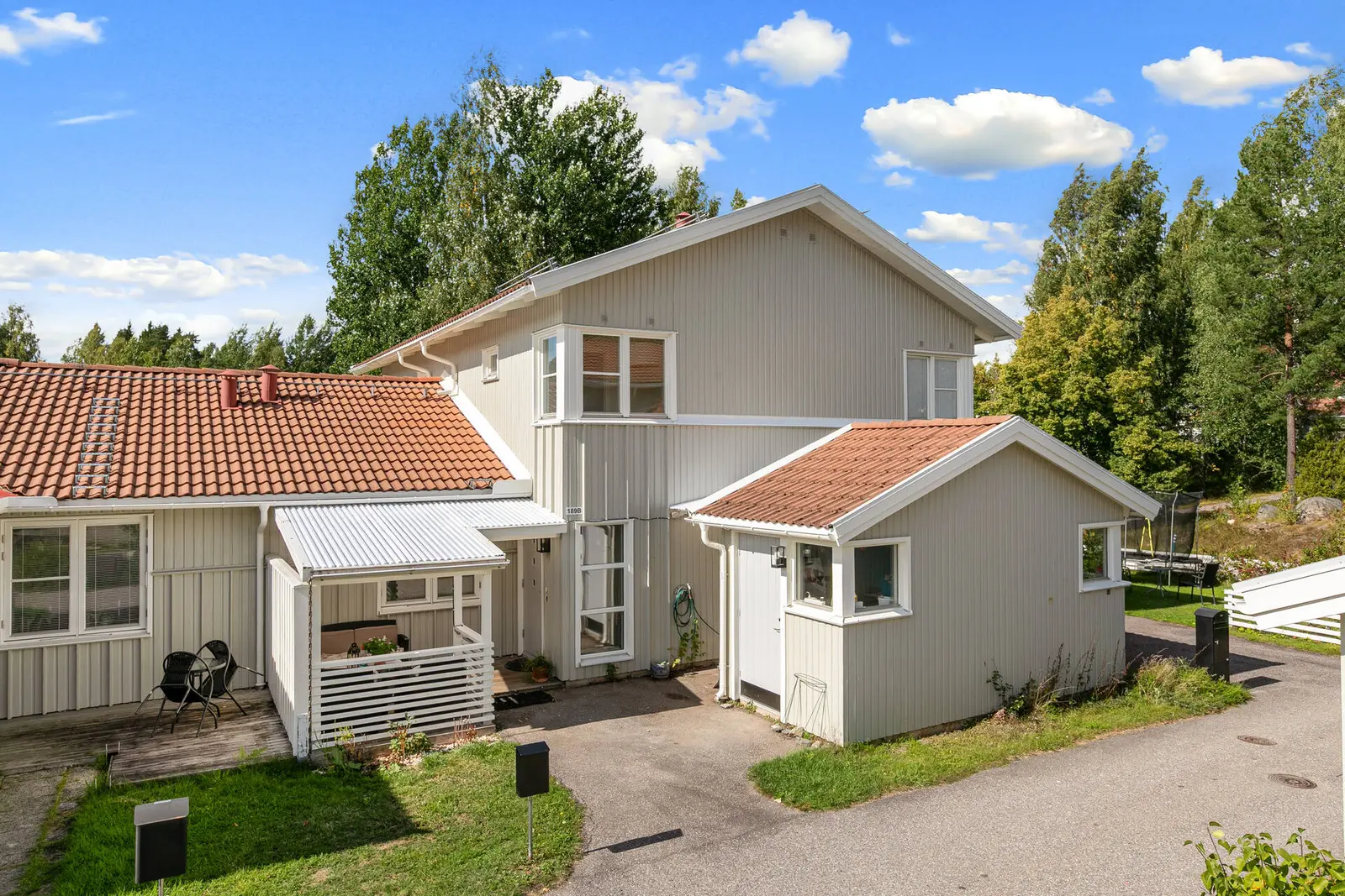 Image 1 of 30 of Vinbärsvägen 189B