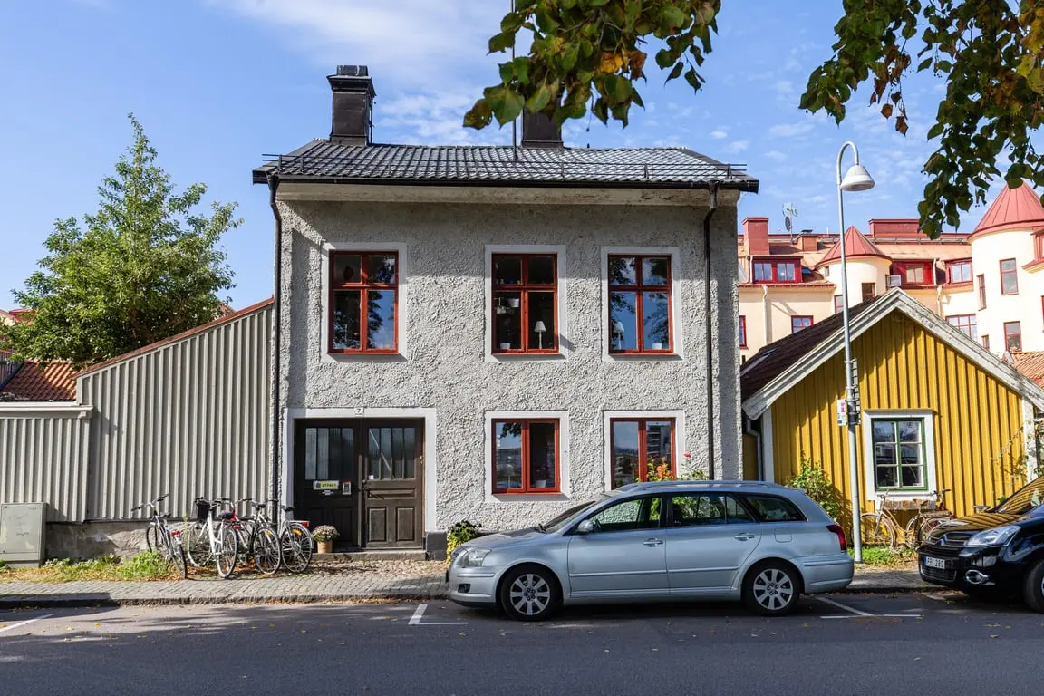 Image 1 of 3 of Östra Vallgatan 7