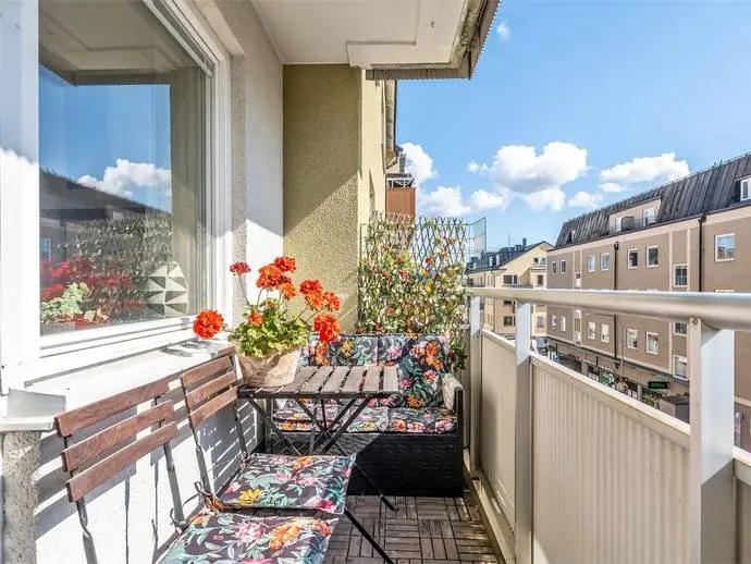 Bild 1 av 20 på Gustafsvägen 14B