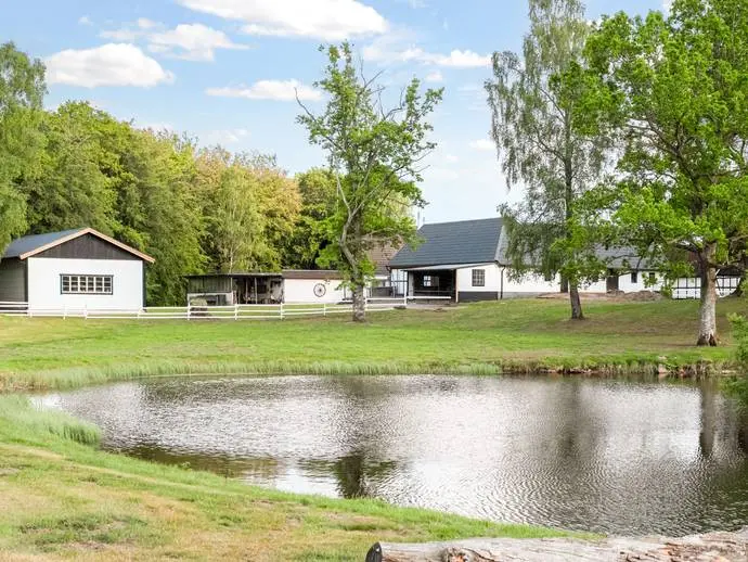 Lägenhet, Yllerödsvägen 156. Bild 1 av 20