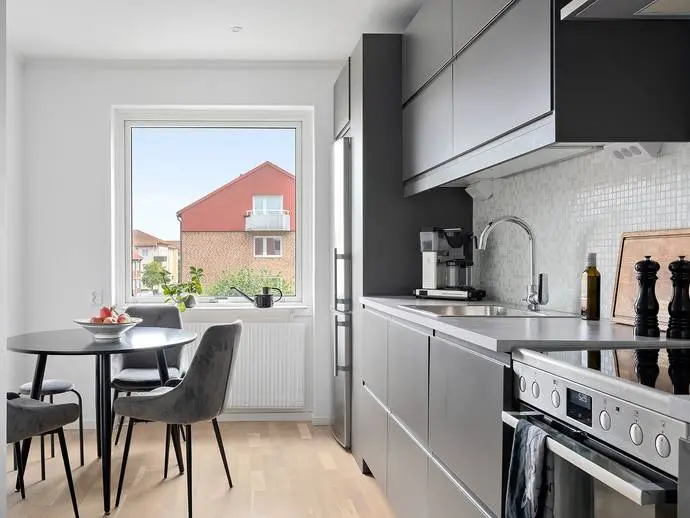 Image 1 of 15 of Järnvägsgatan 3C