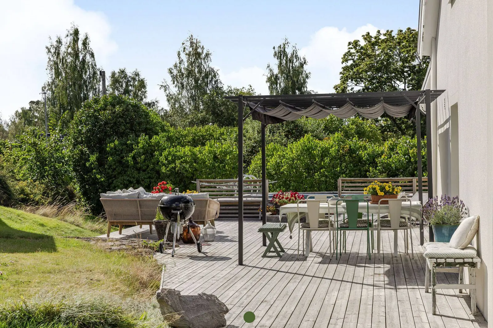 Bild 1 av 40 på Boställsvägen 12