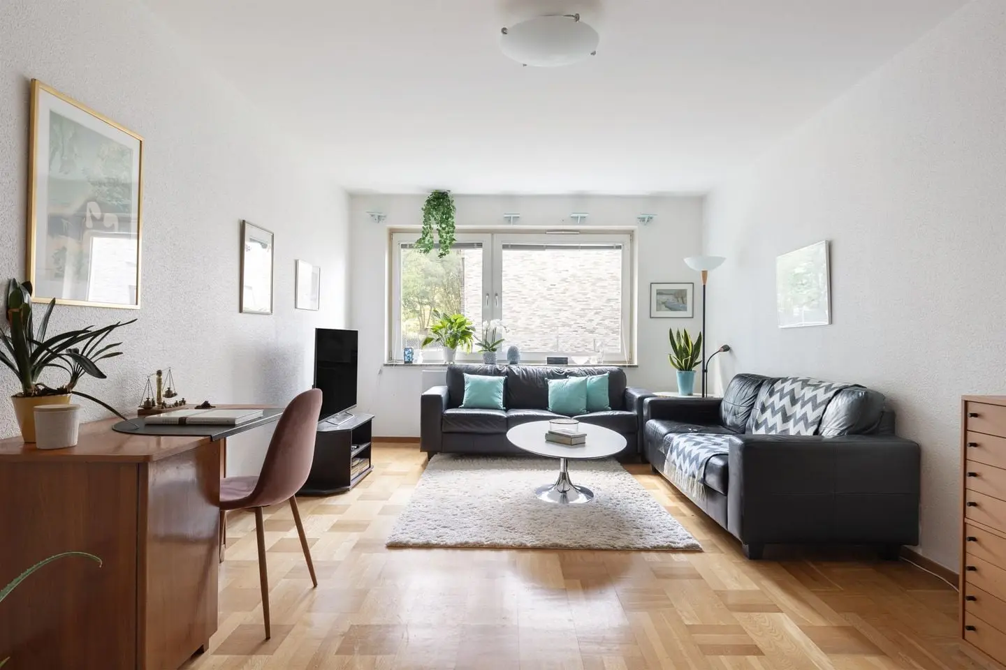 Apartment, Annebergsgatan, Malmö. Photo 1 of 17