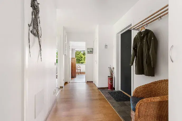 Bild 1 av 40 på Tingstugatan 4A