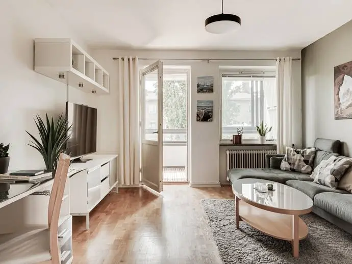 Bild 1 av 19 på Västanväg 49B