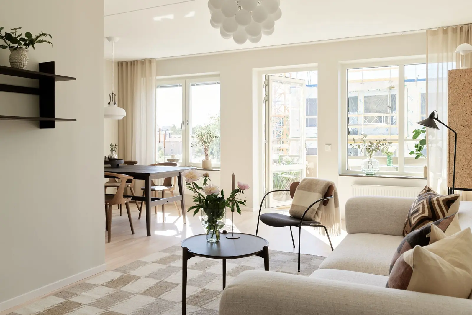 Apartment, Gröngölingsgatan, Stockholm. Photo 1 of 13