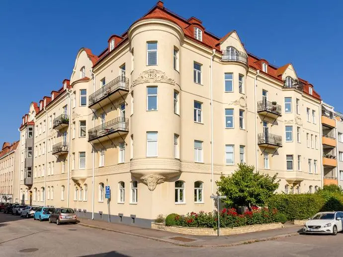 Apartment, Vegagatan 7. Photo 1 of 20