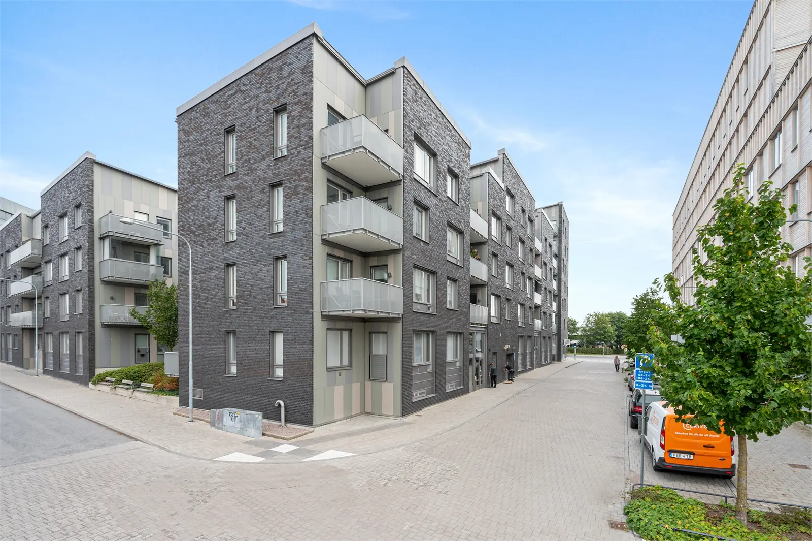 Apartment, Svärdsliljegatan 4. Photo 1 of 4