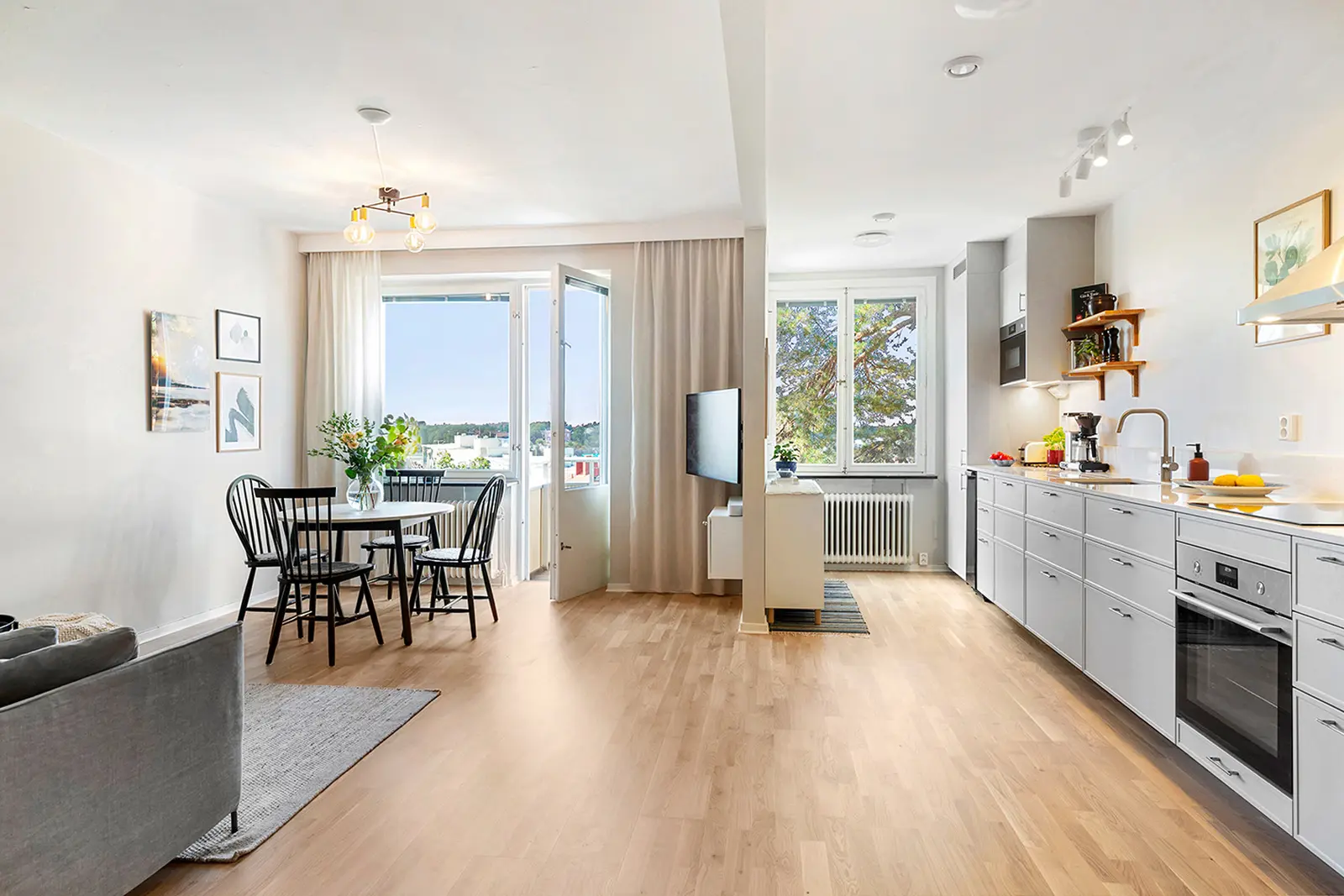 Apartment, Essinge Brogata 27, vån 5/5. Photo 1 of 5