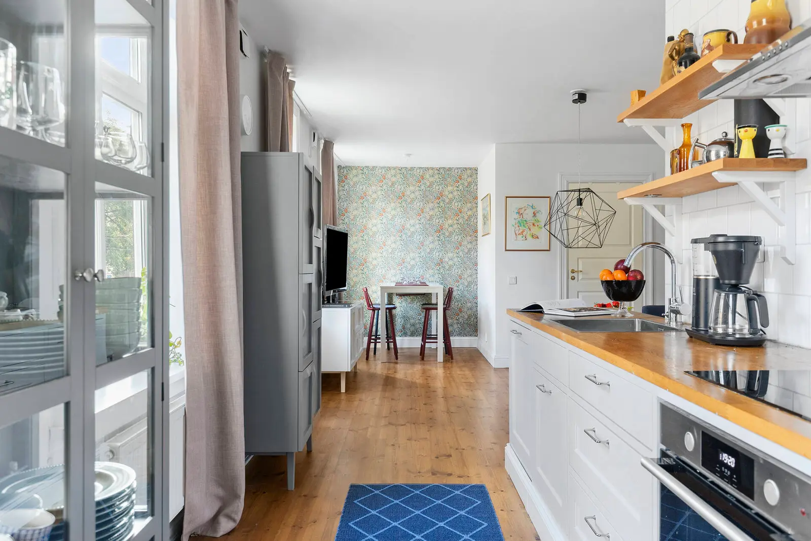 Apartment, Karl Johansgatan 13B, Göteborg. Photo 1 of 20