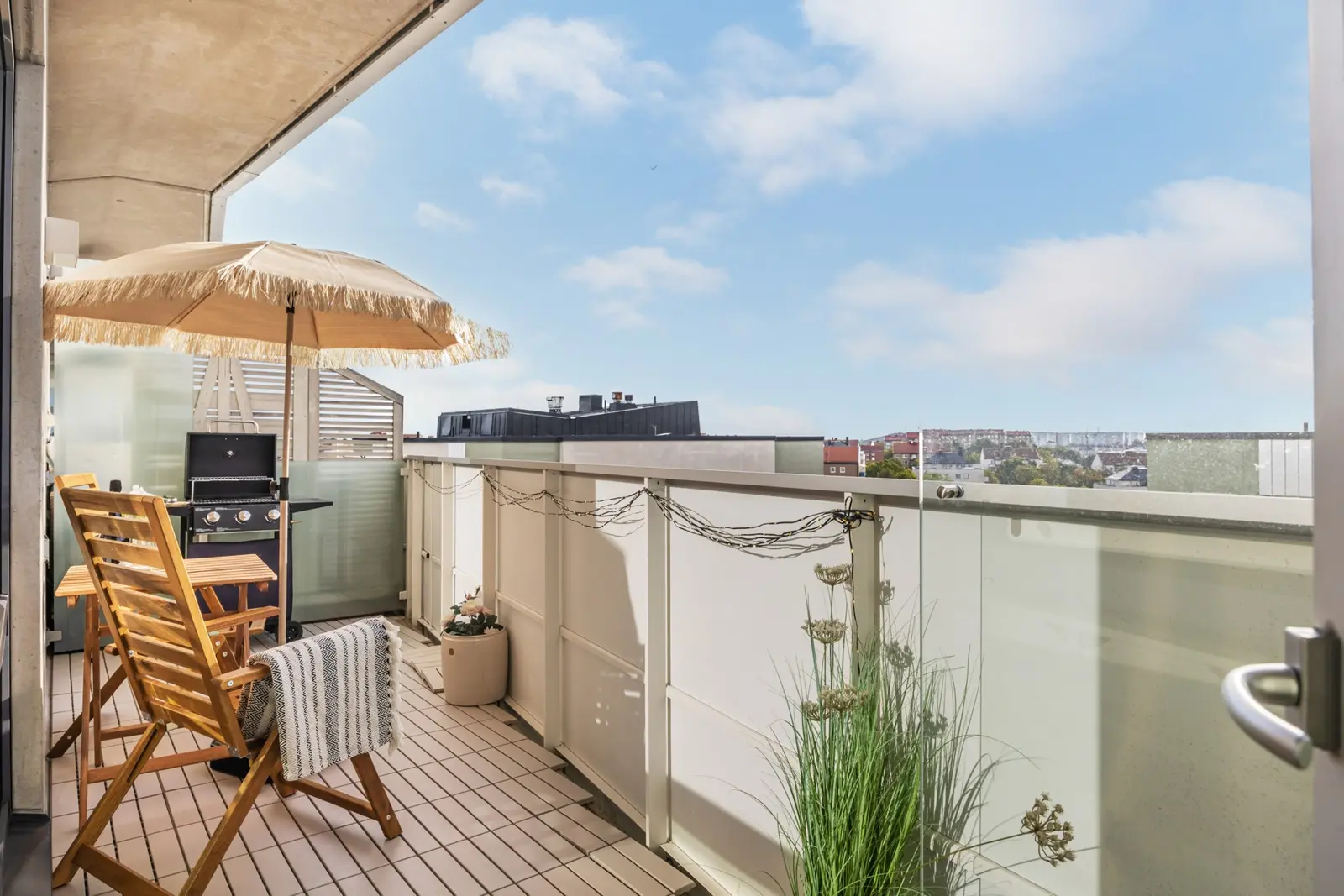Lägenhet, Tulegatan 16, Sundbyberg. Bild 1 av 36