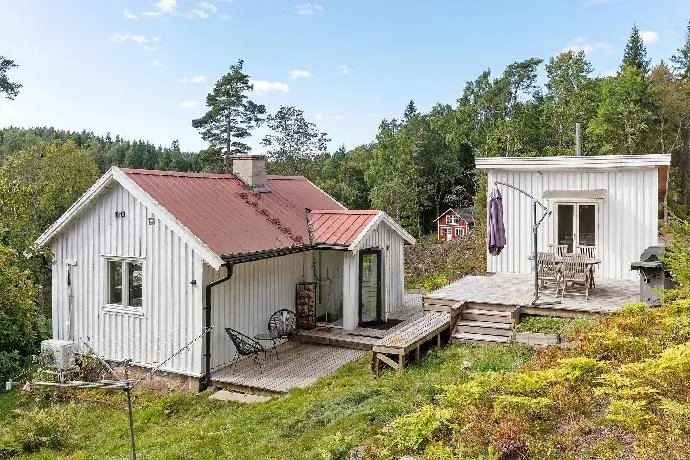 Image 1 of 19 of Lerbackevägen