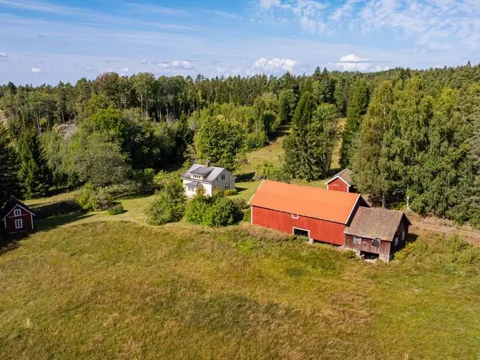 Bild 1 av 20 på Solum Ryggstödet 1