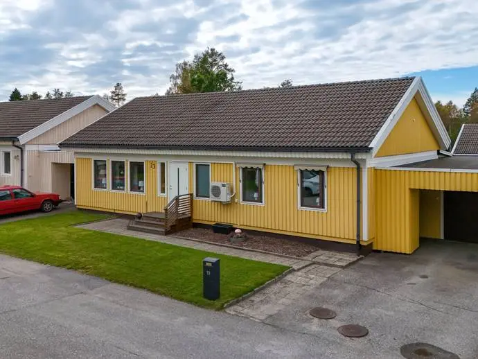 Bild 1 av 19 på Jägarvägen 13