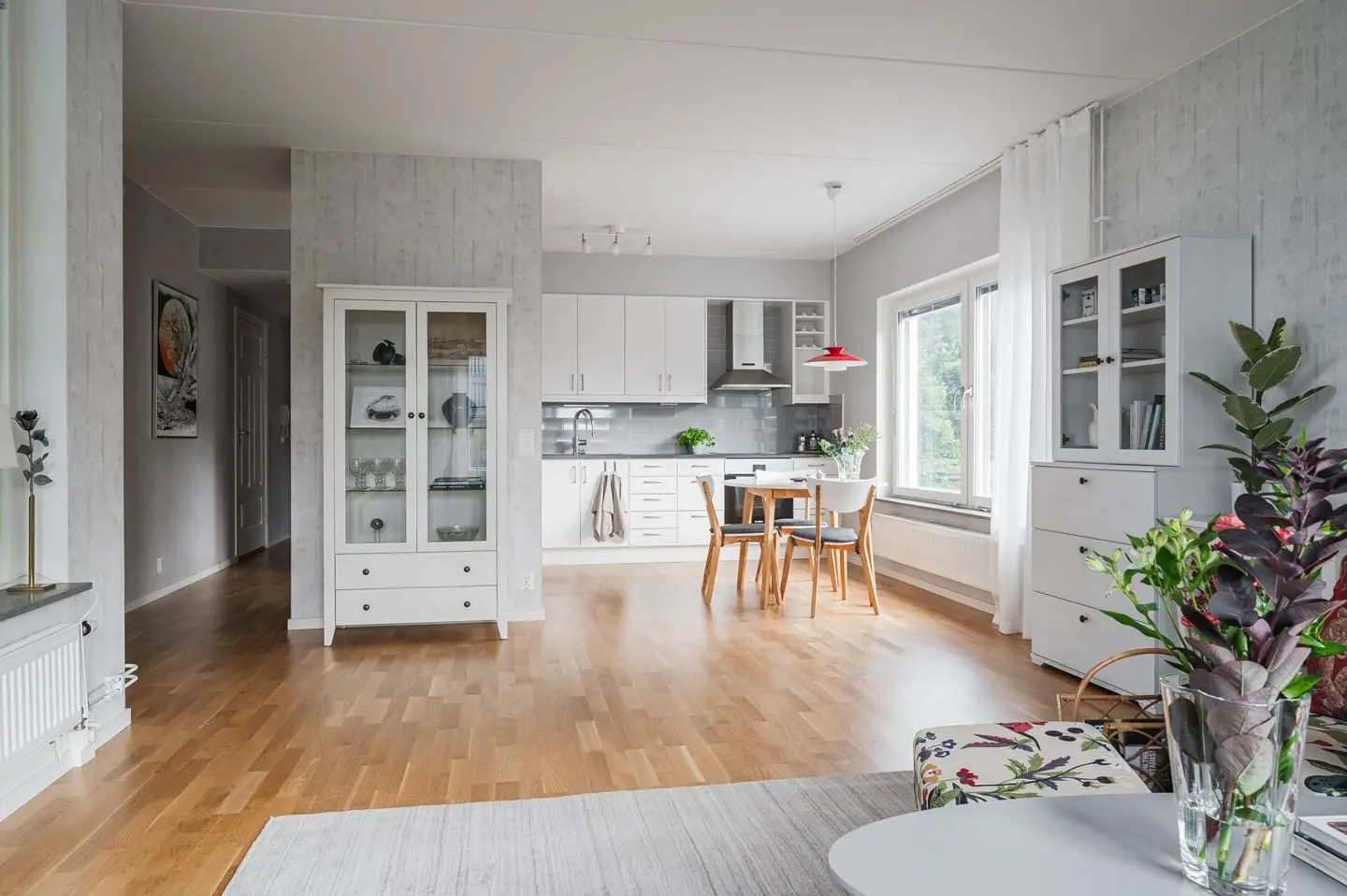 Lägenhet, Storgatan 51, Ulricehamn. Bild 1 av 27