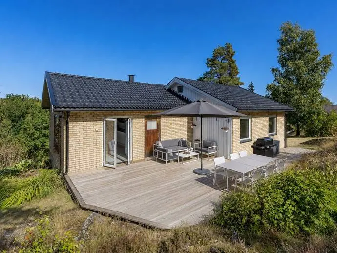 Bild 1 av 20 på Apelvägen 13