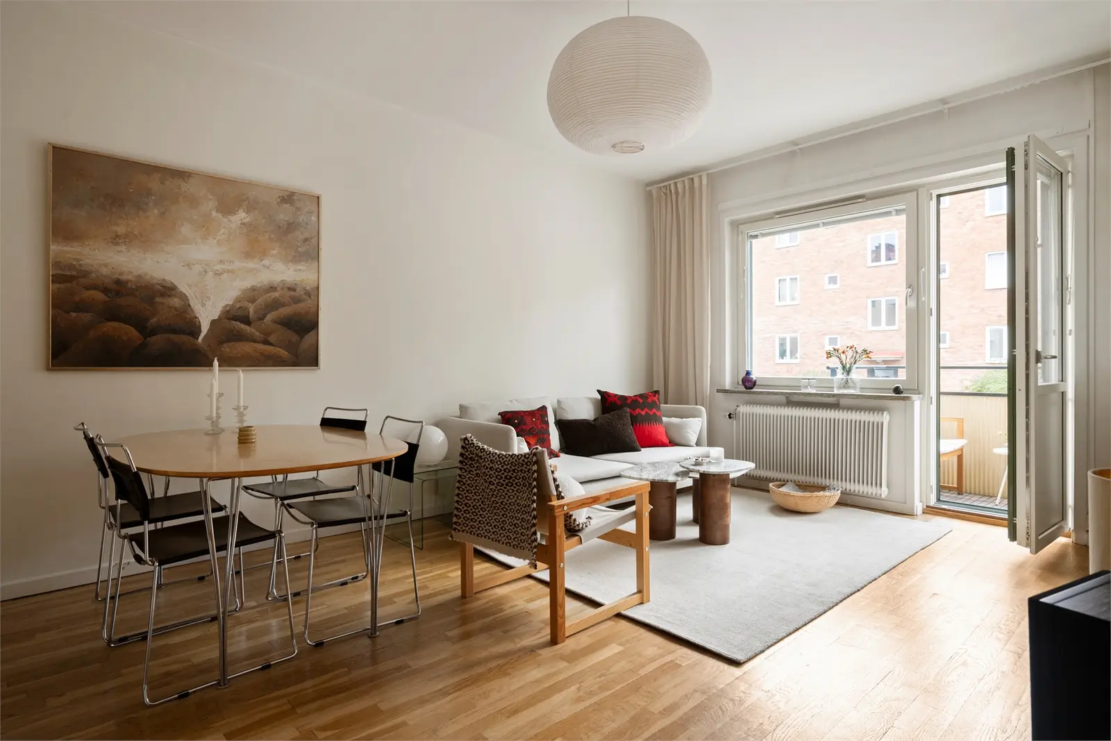 Apartment, Sparbanksvägen 43. Photo 1 of 5