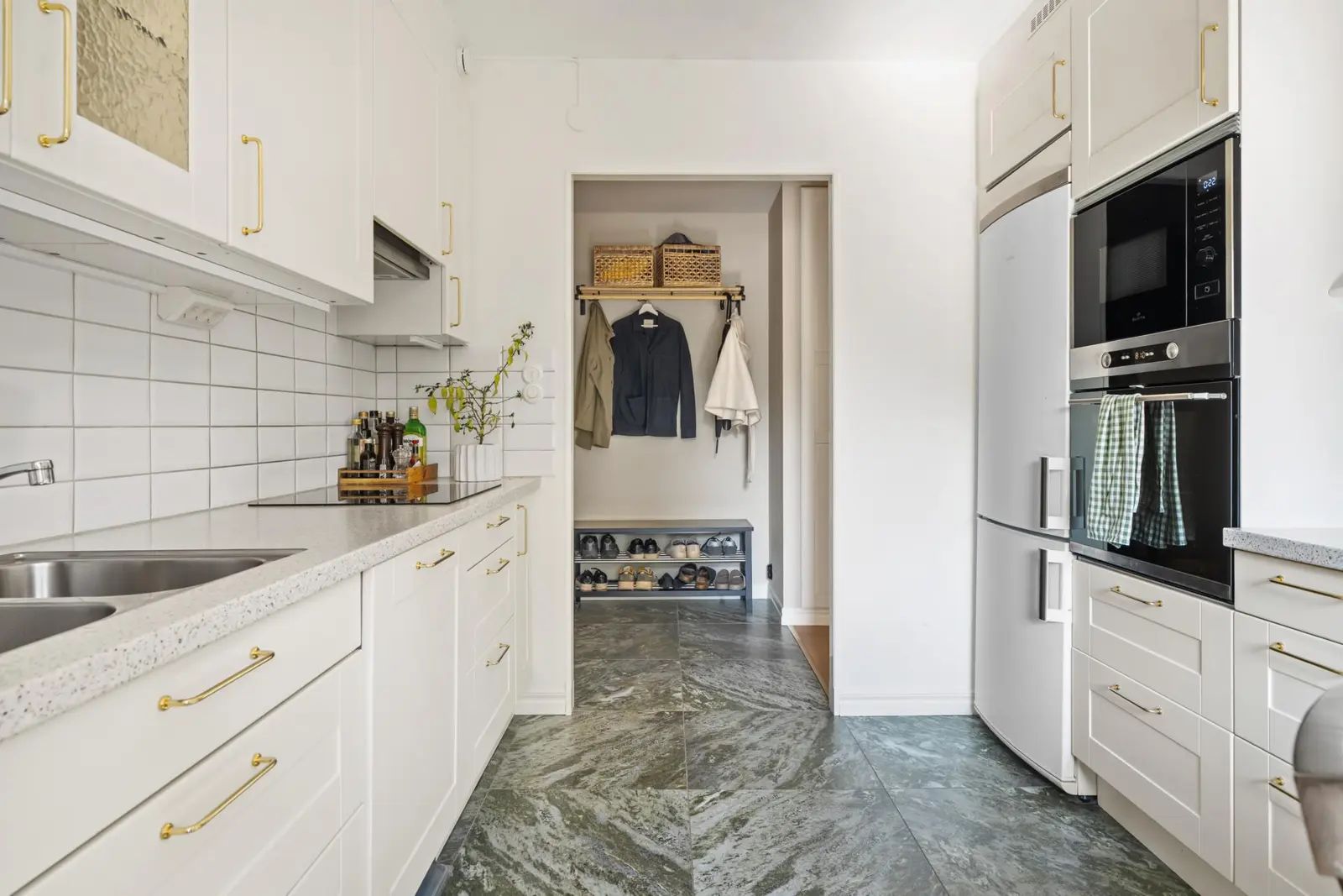 Lägenhet, Åkersviksgatan 14, Centrum, SUNDSVALL, Sundsvall. Bild 1 av 20
