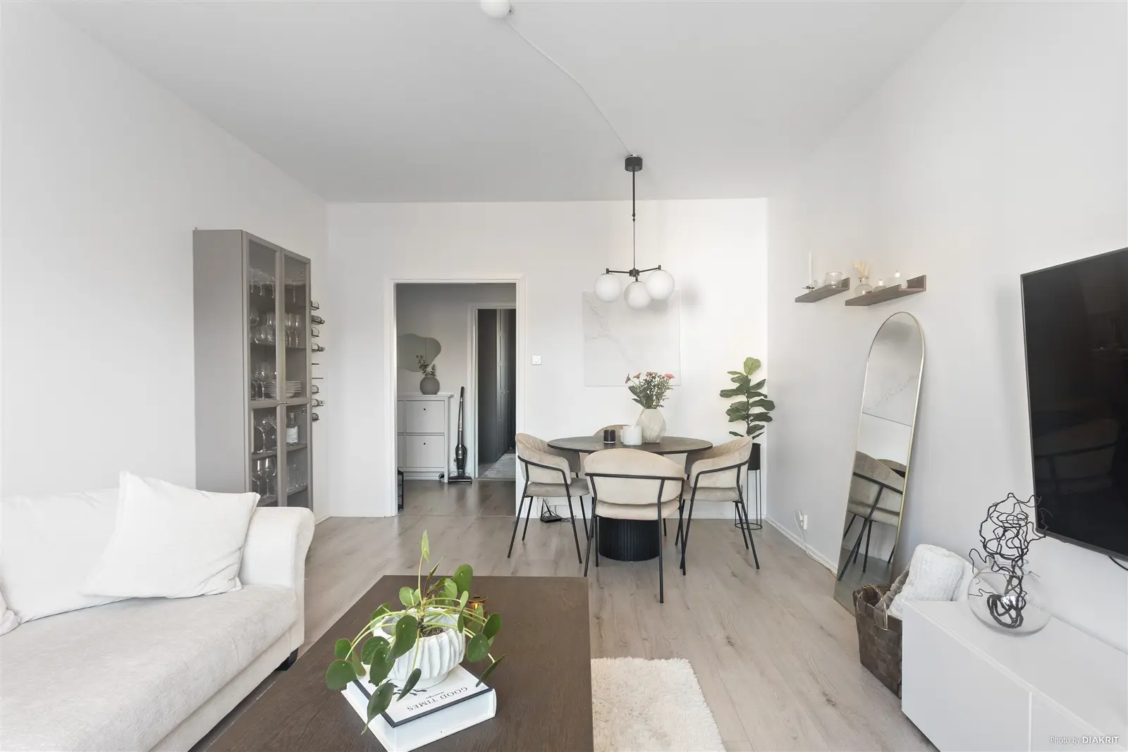 Lägenhet, Erik Dahlbergsvägen 34B, Blekinge. Bild 1 av 15