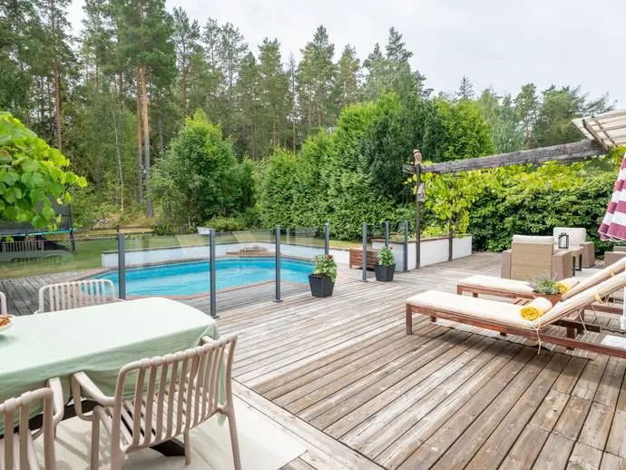 Lägenhet, Friluftsvägen 5. Bild 1 av 20