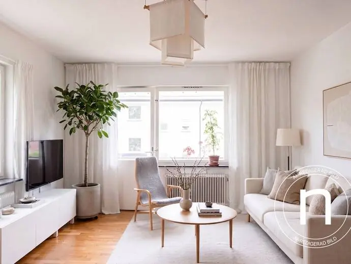 Bild 1 av 17 på Kronvägen 26B