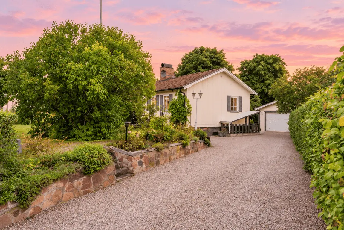 Villa, Västra Trädgårdsvägen 62, Gävle. Bild 1 av 20