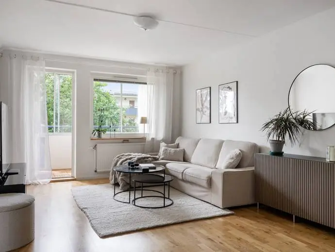 Bild 1 av 17 på Nibblevägen 10