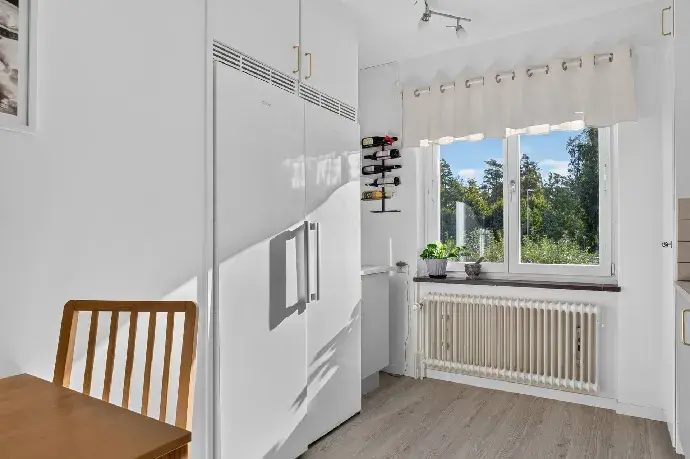 Bild 1 av 20 på Smedjegatan 22