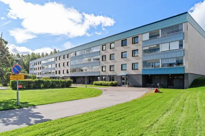 Bild 1 av 20 på Vårgatan 19
